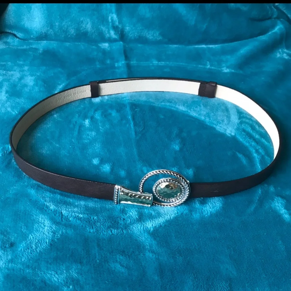 Chicos Gold Silver Buckle Brown Leather Adjustable Belt Medium Large